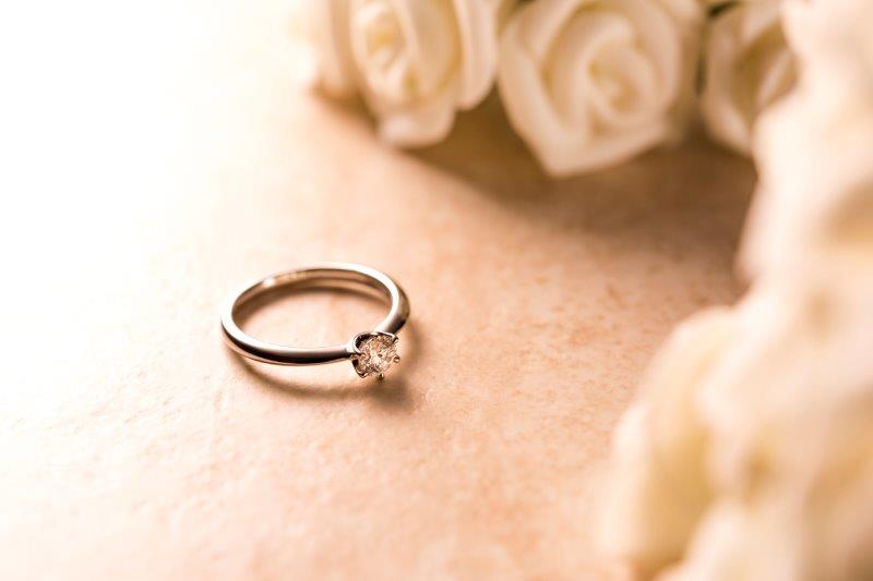 婚約解消したら婚約指輪はどうすればいい？