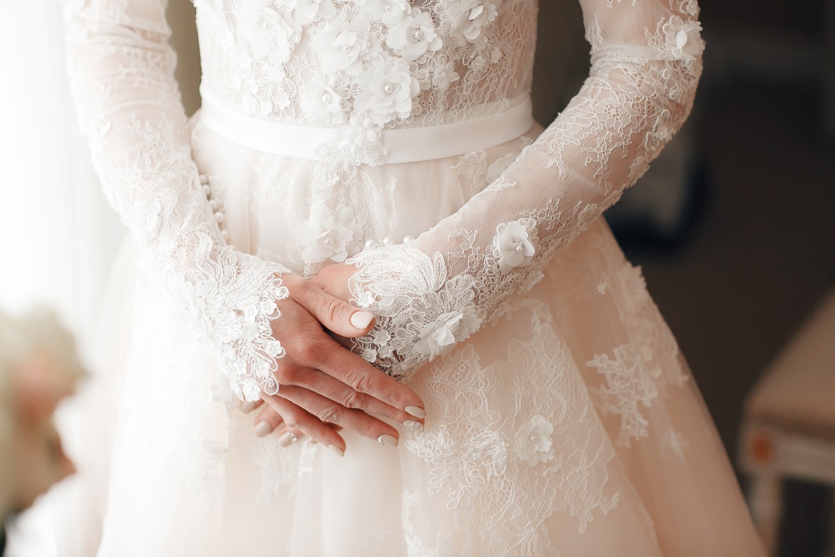 結婚式のウェディングドレスは想い出に残したい レンタルと通販購入どっちがお得 ウェディングメディアmarrial