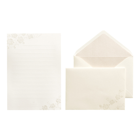 結婚式で読む手紙の便箋って決まりがあるの おすすめレターセットを紹介 ウェディングメディアmarrial Part 2
