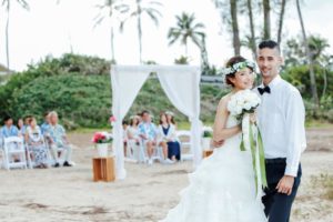結婚式での親族紹介のポイント！　順番や呼び方はどうする？