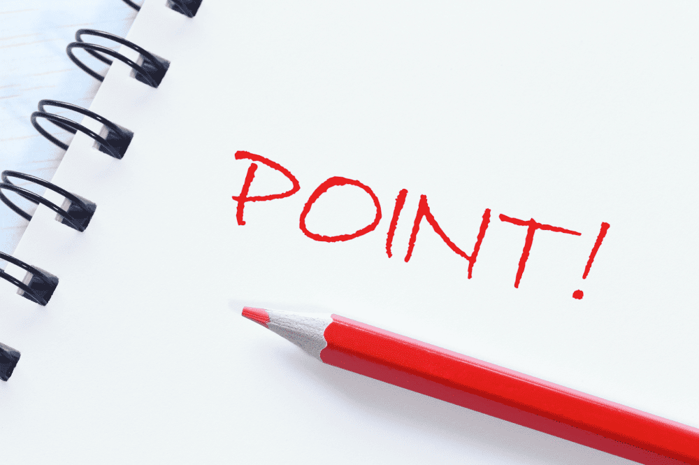赤い鉛筆で書かれたPOINT!の文字